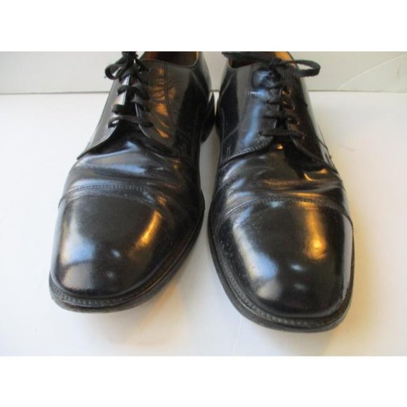SALE*Johnston and Murphy Classic Black Dress Lace-Up - Picture 2 of 7